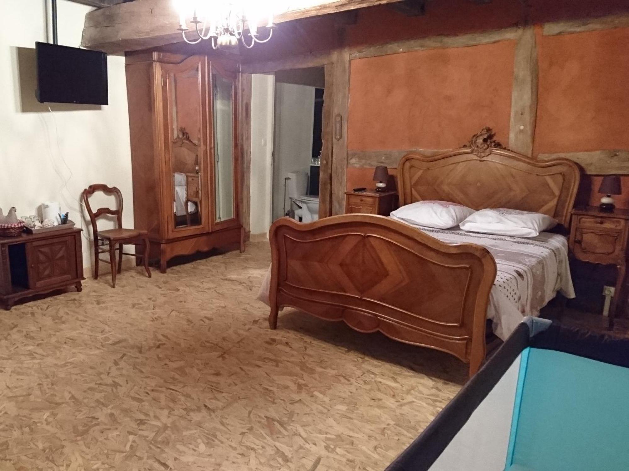 A La Poularde B&B Curciat-Dongalon Quarto foto