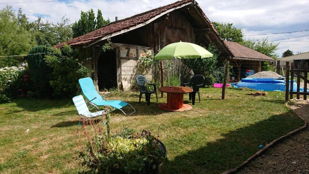 A La Poularde B&B Curciat-Dongalon Quarto foto